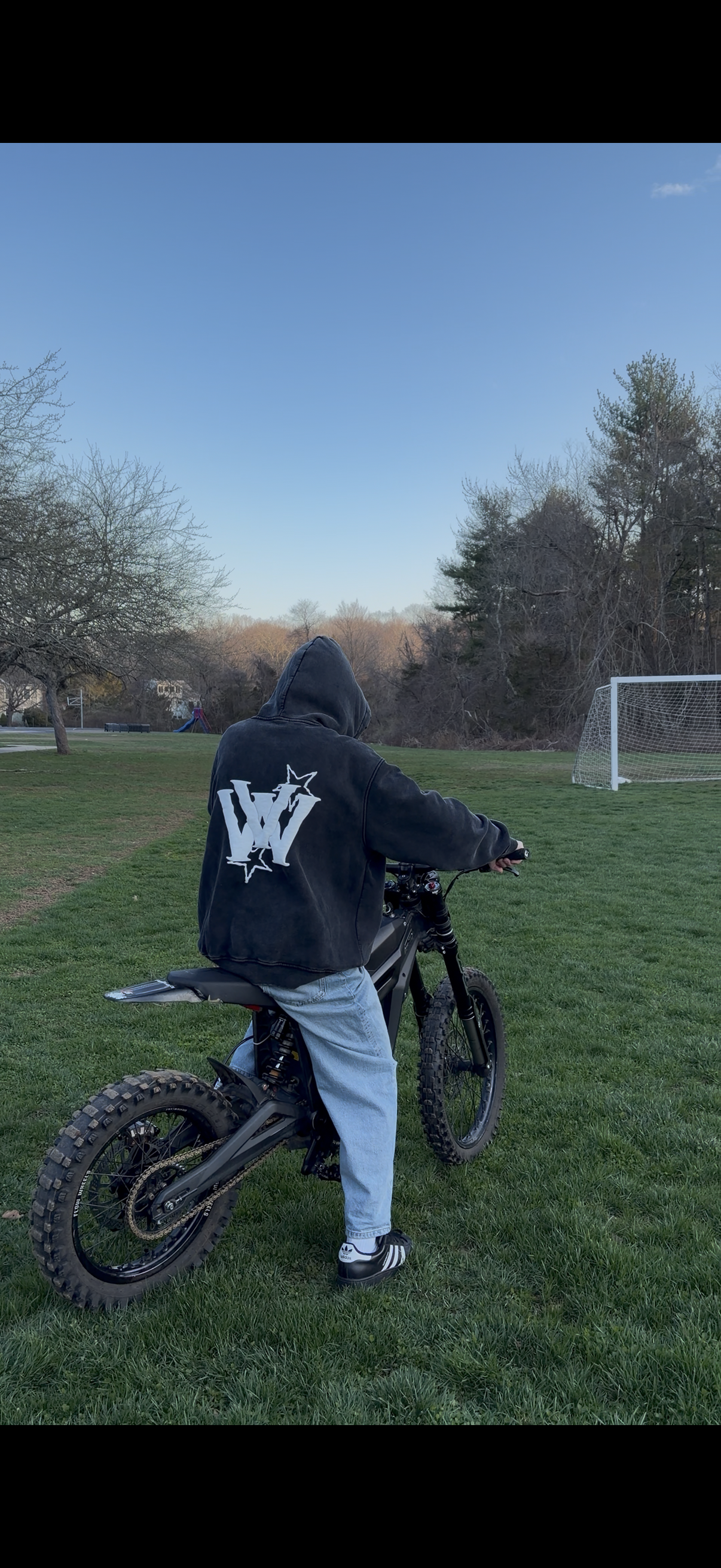 Vantage Hoodie Black